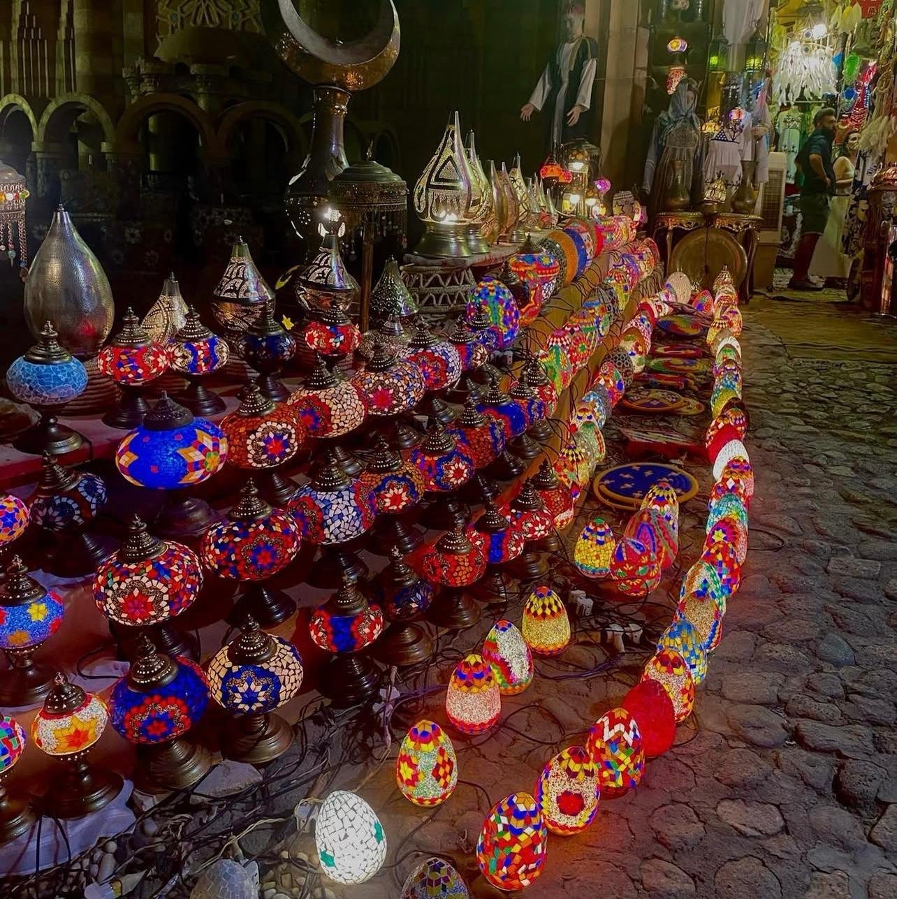 Shopping & Local Experiences