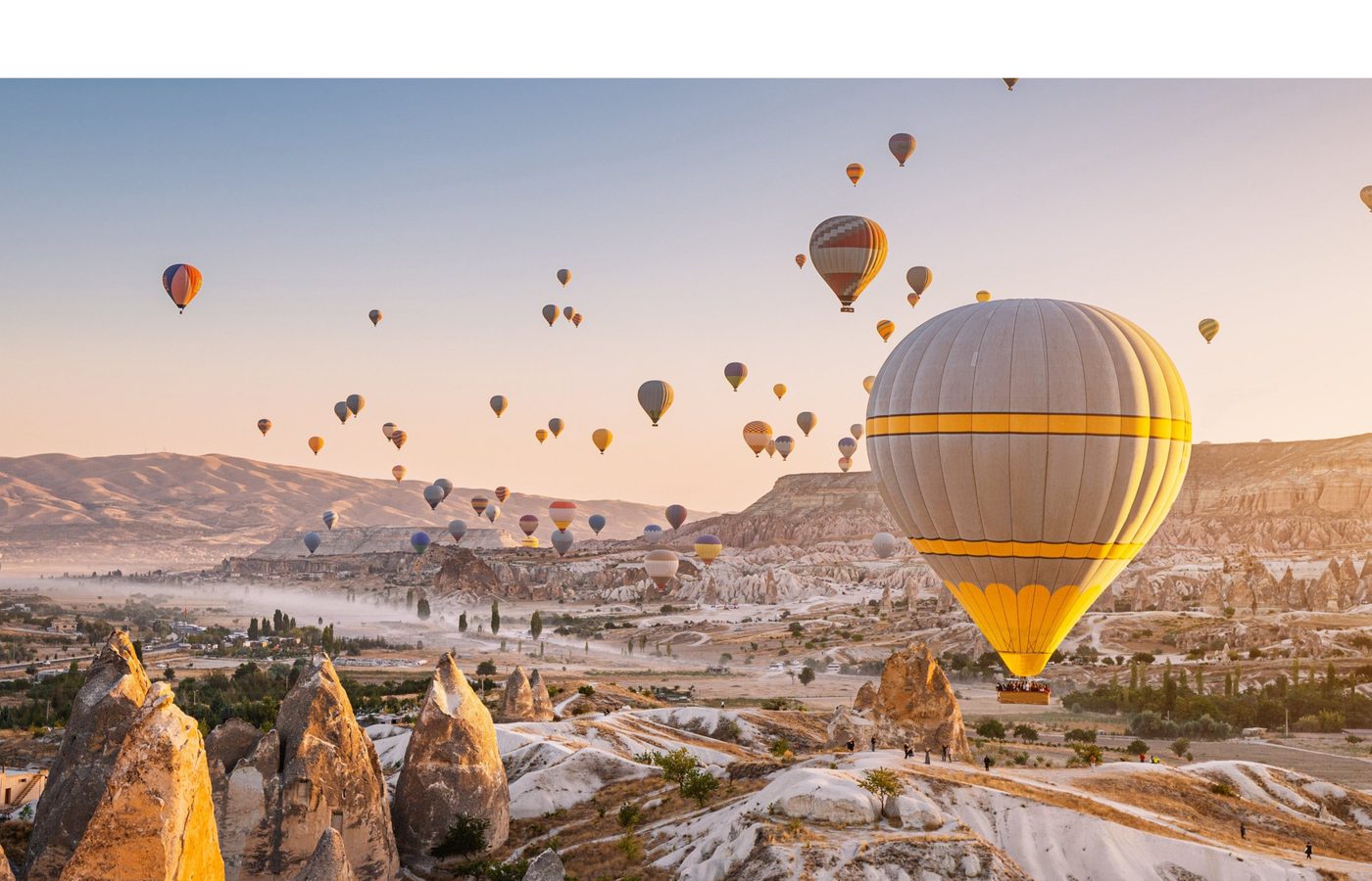 隠れ家スパと地下のプール