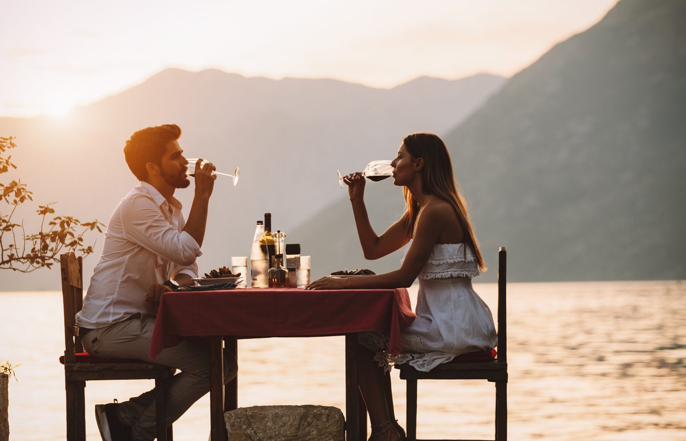 10 essentiële stappen naar een huwelijksreis van wereldklasse voor minder geld: