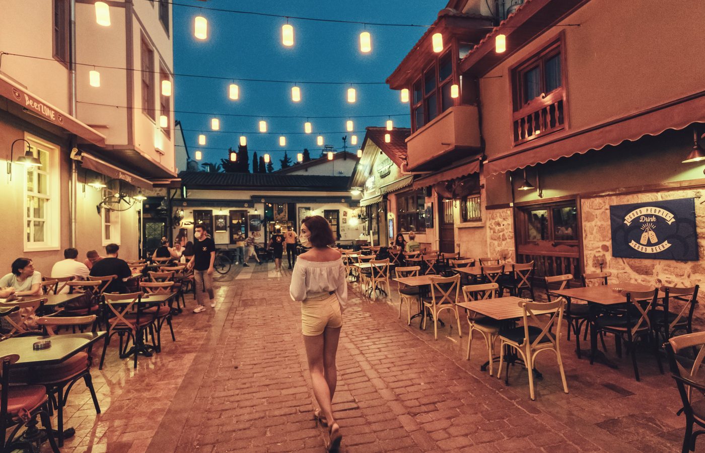 Kemer Toursでスムーズな夜を