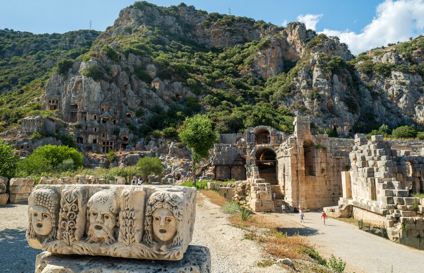 水面下に眠るミステリー