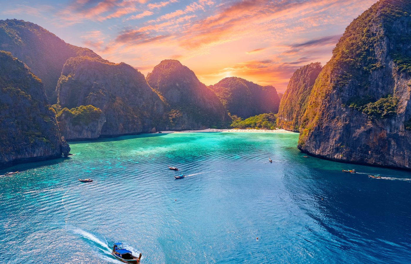 4. 年齢問わず大満足：Andamanda Water Park チケット