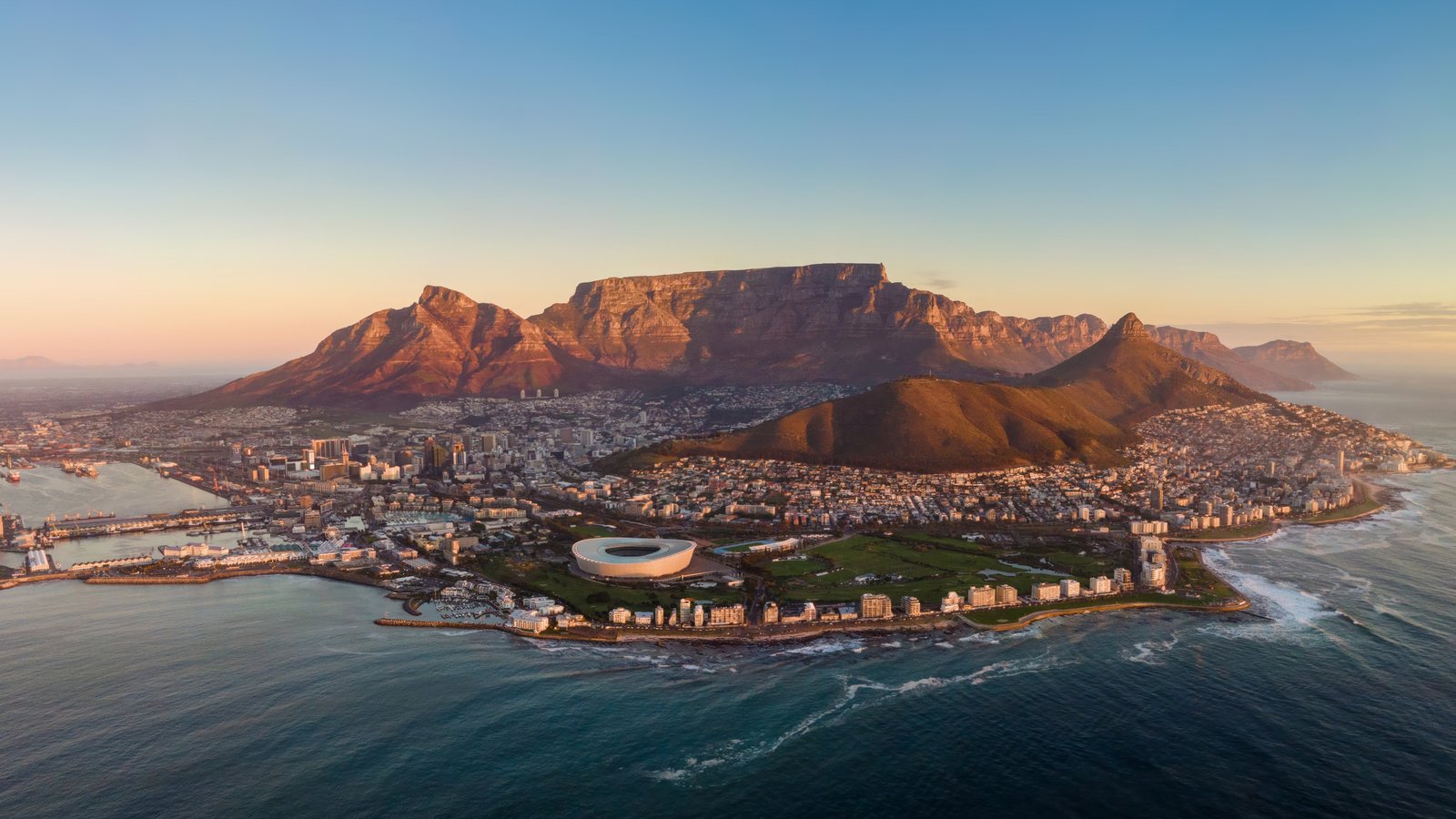 Cape Town：歴史と地平線が交わす3日間の対話