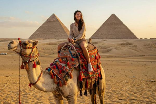 Giza Plateau Visit from Sharm El Sheikh with Hotel Pickup