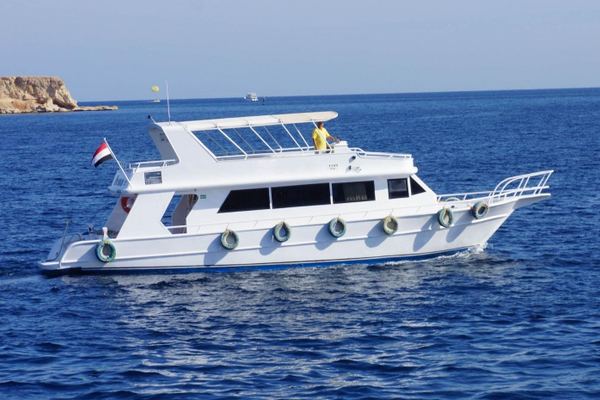 Ras Mohammad Snorkeling Cruise from Sharm El Sheikh with Hotel Pickup